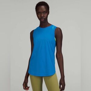 Lululemon Sculpt Tank Top On the Move in a Lycra Mesh Material in Poolside Blue